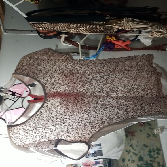 Charlotte Russell shirt small. Lite pinkish  Gold sequence - Picture 3 of 4